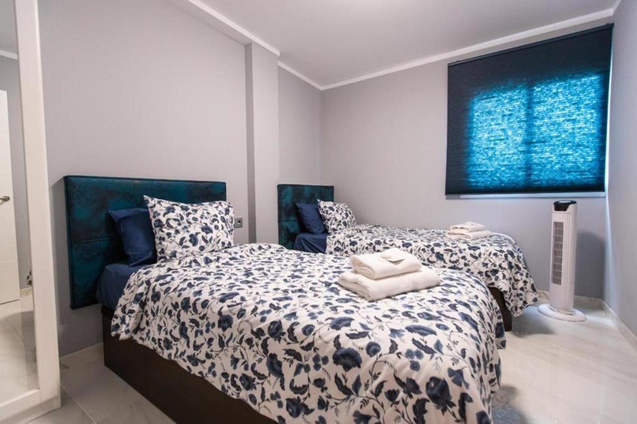 Apartment Luxury 2 Bedroom In Cristianos *