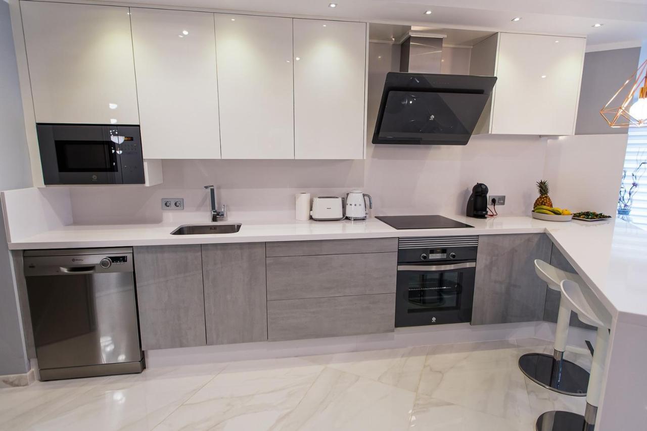 Luxury 2 Bedroom In Cristianos * Los Cristianos (Tenerife)